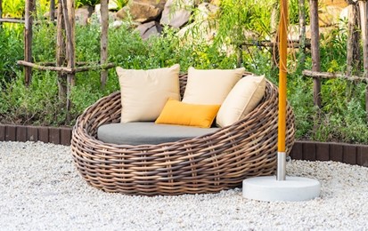 FOCAL POINT WITH PATIO FURNITURE